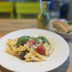 Marché Mövenpick - Pasta (Nr.5) mit Hühnchen