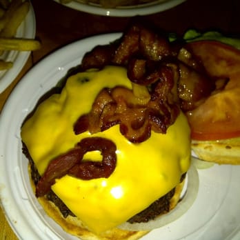 Corner Bistro - Bistro Burger! - American Near Me - New York, New York Corner Bistro - Bistro Burger! - American Near Me - New York, New York