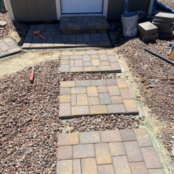 Janda Landscape - the steps leading to the garage - Landscaping Near Me Janda Landscape - the steps leading to the garage - Landscaping Near Me