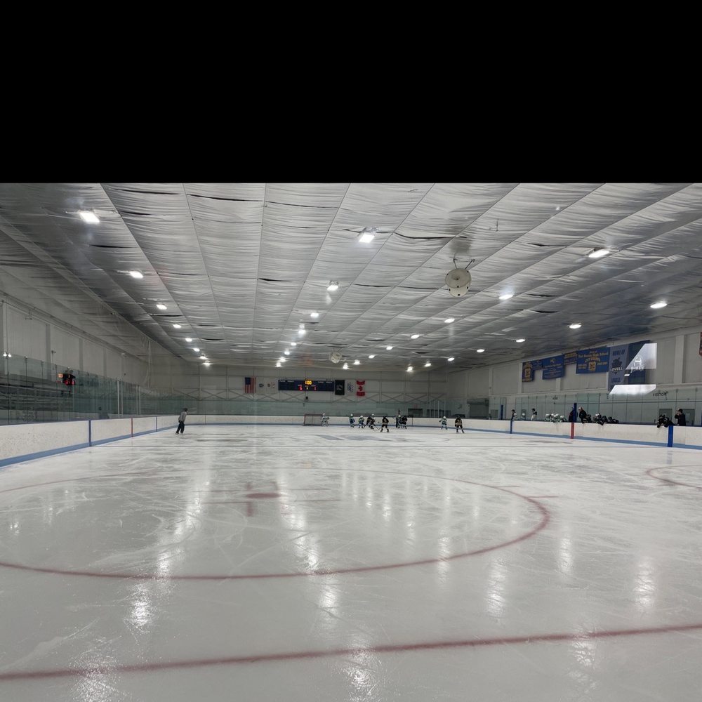 PORRAZZO SKATING RINK Updated October 2024 199 Coleridge St, East