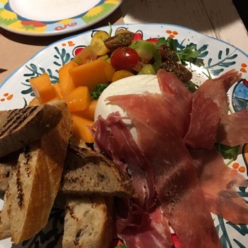 Rossopomodoro - Charcuterie - Napoletana Near Me - Venezia, VE Rossopomodoro - Charcuterie - Napoletana Near Me - Venezia, VE