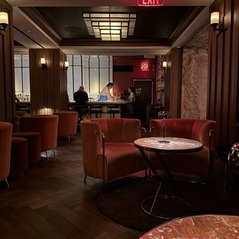 Silver Lyan - Cocktail Bars Near Me - Washington, DC, District of Columbia