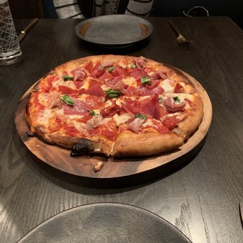Gordon Ramsay Hell's Kitchen - One of the best pizzas I've ever had. - Steakhouses Near Me - Stateline, Nevada Gordon Ramsay Hell's Kitchen - One of the best pizzas I've ever had. - Steakhouses Near Me - Stateline, Nevada
