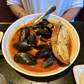 Olive & Ivy - Steamed Mussels - Breakfast & Brunch Near Me - Scottsdale, Arizona Olive & Ivy - Steamed Mussels - Breakfast & Brunch Near Me - Scottsdale, Arizona