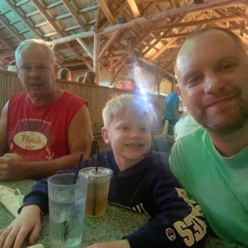 Pop's Sunset Grill - Seafood Near Me - Nokomis, Florida