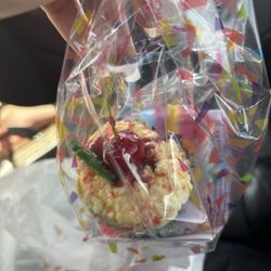 Almost Edible Gourmet Candles - Cupcake candle
