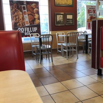 KFC - Fast Food Near Me - Irwin, Pennsylvania
