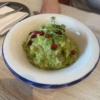 Coco Beach Bar & Grill - Guacamole - Sports Bars Near Me - Marina del Rey, California Coco Beach Bar & Grill - Guacamole - Sports Bars Near Me - Marina del Rey, California