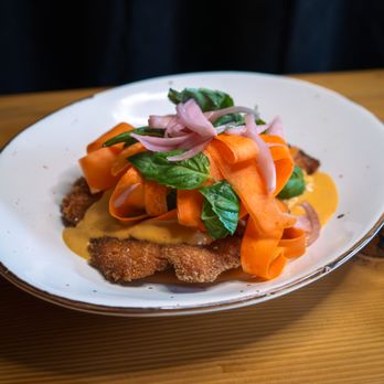 Colchuck's - Thai Schnitzel - German Near Me - Leavenworth, Washington