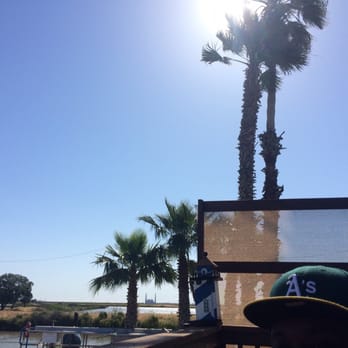Big Daddy Ross's Cafe - Gorgeous day on the delta - Breakfast & Brunch Near Me - Bay Point, California