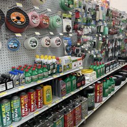 Deleon Springs Hardware - Lawn & Garden