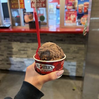 Bruster's Real Ice Cream - Chocolate ice cream - Desserts Near Me - Fullerton, California