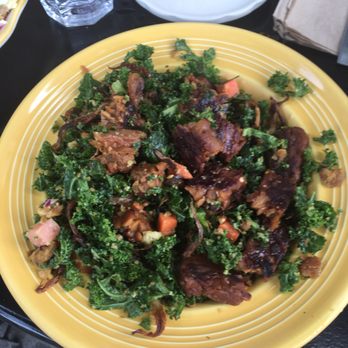 Kitchen Mouse Cafe - Kale Salad with BBQ tempeh - Vegan Near Me - Los Angeles, California