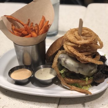 The Counter - The Counter Burger - Burgers Near Me - Honolulu, Hawaii