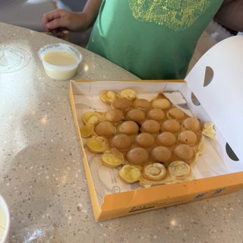 Meet Fresh - Chocolate chips in the no chocolate chip regular egg waffle - Desserts Near Me - Santa Clara, California Meet Fresh - Chocolate chips in the no chocolate chip regular egg waffle - Desserts Near Me - Santa Clara, California