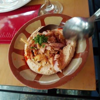Massis - Hummus with chicken shawerma - Middle Eastern Near Me - London, XGL