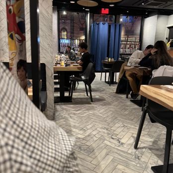 Suram Sushi & Udon - Sushi Bars Near Me - New York, New York