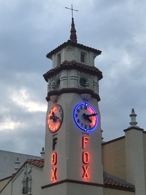 Visalia Fox Theatre by null