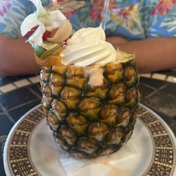 Pineapples Island Fresh Cuisine - Pineapple Pow - New American Near Me - Hilo, Hawaii Pineapples Island Fresh Cuisine - Pineapple Pow - New American Near Me - Hilo, Hawaii