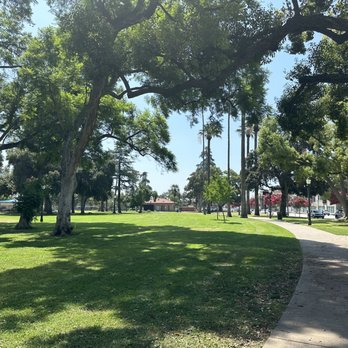 Central Park - Parks Near Me - Pasadena, California