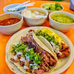 Taqueria  El Abanico - Tacos Al Pastor and Costilla