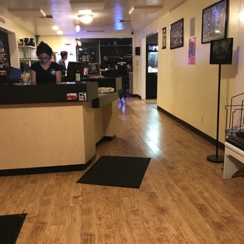 Cali BBQ - Empty front but take out no good. Also not busy no one is waiting to be seated still slow. - Barbeque Near Me - Spring Valley, California Cali BBQ - Empty front but take out no good. Also not busy no one is waiting to be seated still slow. - Barbeque Near Me - Spring Valley, California