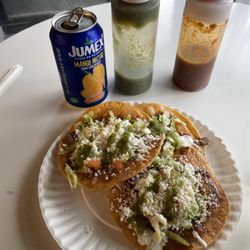 Dahlia - 2 Tostadas