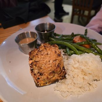 BlackFly - Slamming salmon with stuff crab - Seafood Near Me - St. Augustine, Florida