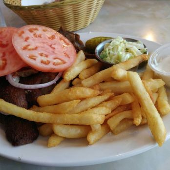 Family Table Restaurant - Gyro - American Near Me - Milwaukee, Wisconsin Family Table Restaurant - Gyro - American Near Me - Milwaukee, Wisconsin