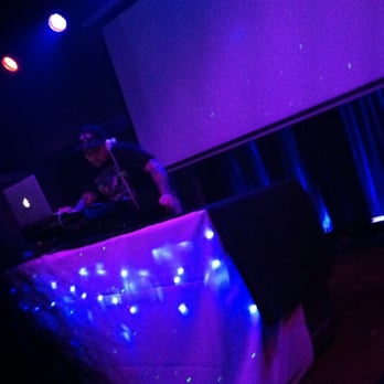Breakers Sky Lounge - DJ - Pool Halls Near Me - Herndon, Virginia