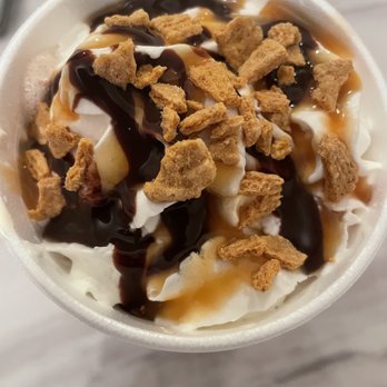 Cereal Rush - a bowl of ice cream and chocolate sauce - Desserts Near Me Cereal Rush - a bowl of ice cream and chocolate sauce - Desserts Near Me