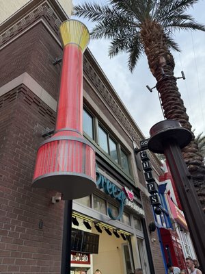 Breeze Daiquiri Bar by null