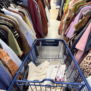 Marshalls - Tiny aisles - Department Stores Near Me - Danville, California Marshalls - Tiny aisles - Department Stores Near Me - Danville, California