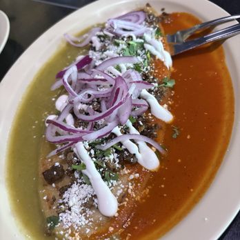 El Huarache Azteca - My absolute favorite spot to get a huaraches the sauces are so good. The meat carne Asada. Is juicy too - Mexican Near Me - Los Angeles, California