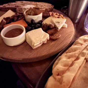 Guilt & Company - Cheese board and rosemary crackers - Music Venues Near Me - Vancouver, British Columbia