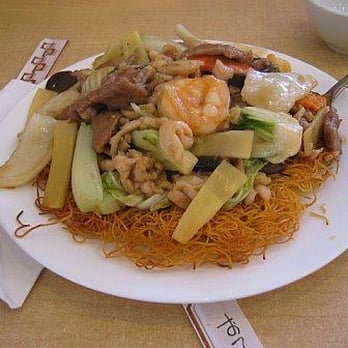 China Palace - house special pan-fried noodles - Chinese Near Me - Milpitas, California China Palace - house special pan-fried noodles - Chinese Near Me - Milpitas, California