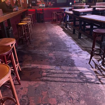 CHARLIE’S CHICAGO - Updated March 2025 - 32 Photos & 117 Reviews - 3726