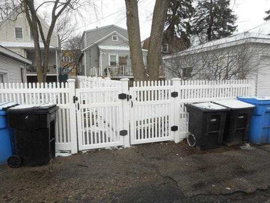 BOB JAACKS RUSTIC WOOD FENCING & DECKS - Updated April 2026 - 52 Photos ...