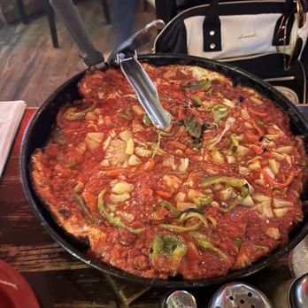 Pequod's Pizza - Pizza Near Me - Chicago, Illinois