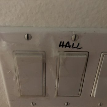 Rent Siesta Key - Another taped light switch that was inoperable - Vacation Rentals Near Me - Siesta Key, Florida Rent Siesta Key - Another taped light switch that was inoperable - Vacation Rentals Near Me - Siesta Key, Florida