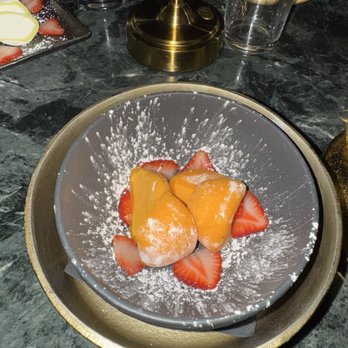 Jade Beverly Hills - Mochi for birthday - Japanese Near Me - Beverly Hills, California Jade Beverly Hills - Mochi for birthday - Japanese Near Me - Beverly Hills, California