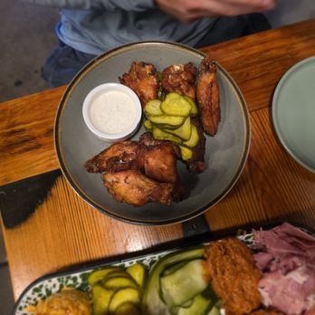 Amber Ox Public House - Wings - American Near Me - Williamsburg, Virginia Amber Ox Public House - Wings - American Near Me - Williamsburg, Virginia