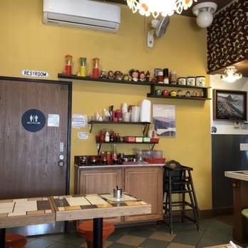 Half & Half Good Old Time - Interior - Taiwanese Near Me - San Gabriel, California