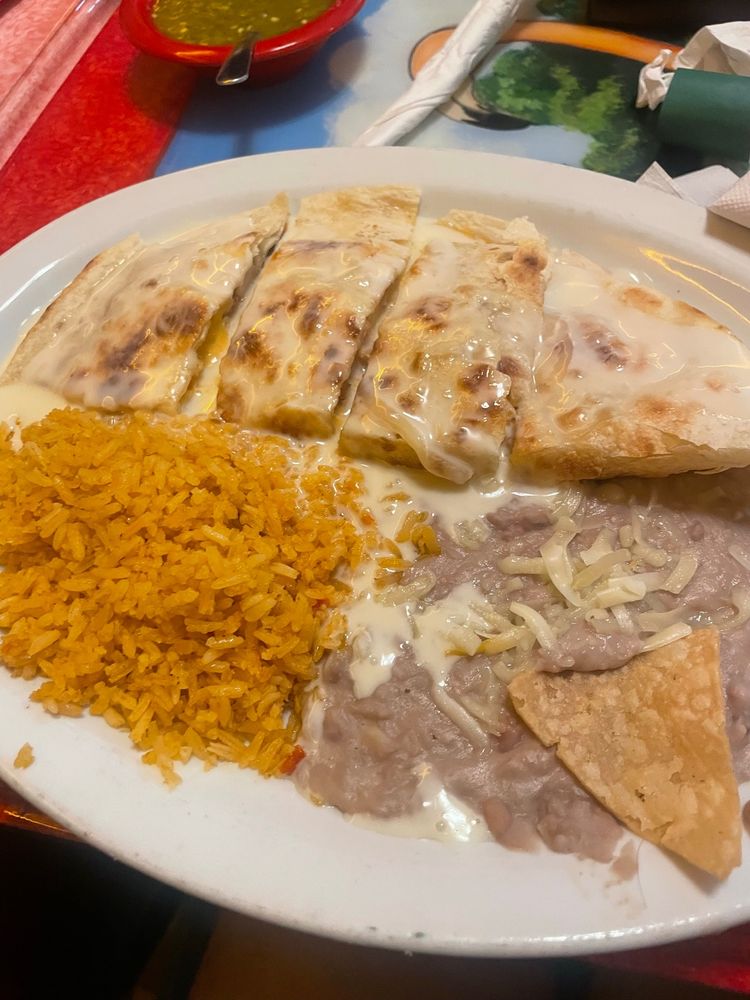 EL DIAMANTE MEXICAN RESTAURANT Updated November 2024 37 Photos & 40