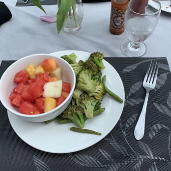 Pinnacle Catering - Mix seasonal fruit, seasoned broccoli and green beans - Venues & Event Spaces Near Me - Lodi, New Jersey