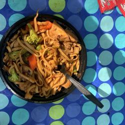 Broken Bowl - This is his broken bowl dish with lo mein, chicken, various vegetables, and with spicy sauce.