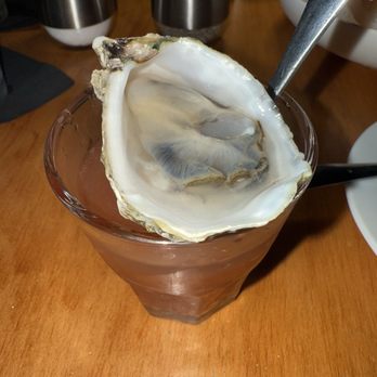 Hook & Anchor - Not properly cleaned - Seafood Near Me - Costa Mesa, California