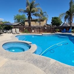 Pinks Pool Service
