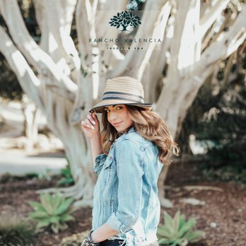 Fairen Del Boutique - casual chic all the way... - Accessories Near Me - San Diego, California Fairen Del Boutique - casual chic all the way... - Accessories Near Me - San Diego, California