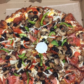 Round Table Pizza - Perfect Quick Dinner - Pizza Near Me - Torrance, California Round Table Pizza - Perfect Quick Dinner - Pizza Near Me - Torrance, California